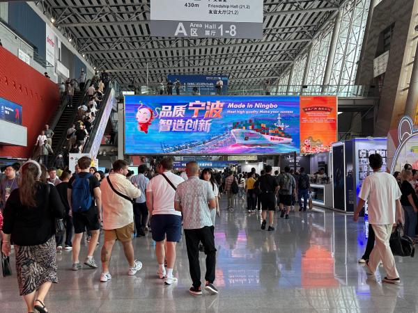 深一度|广交会上，三位“老外贸”用ai谱写未来